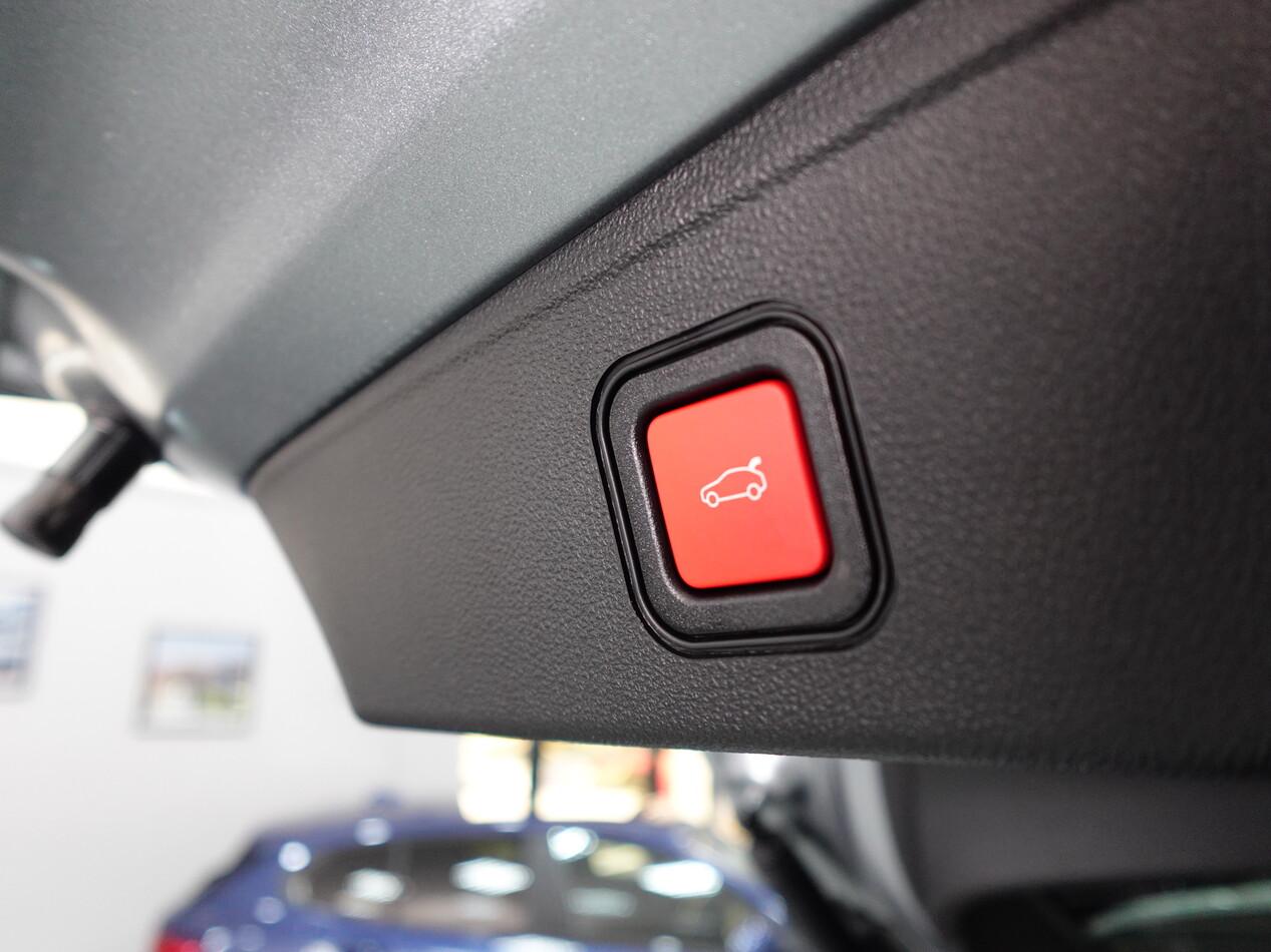 Jeep Avenger 1.2 GSE T3 100 CV SUMMIT