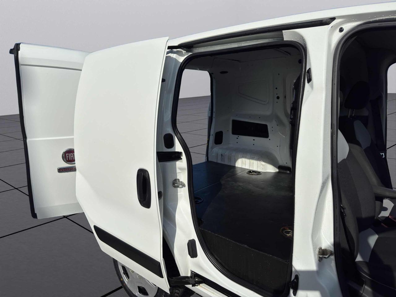 Fiat Fiorino 1.4 CNG NP 70 CV CARGO-METANO BENZINA-POKI KM-
