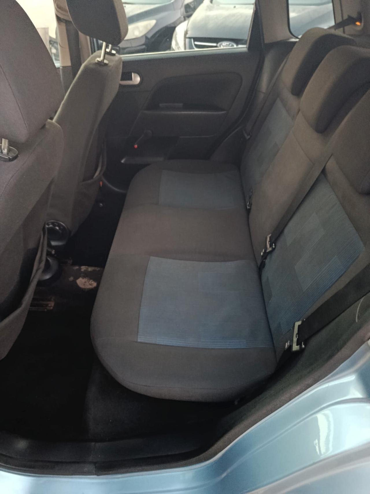 Ford Fiesta 1.4 TDCi 5p. Titanium