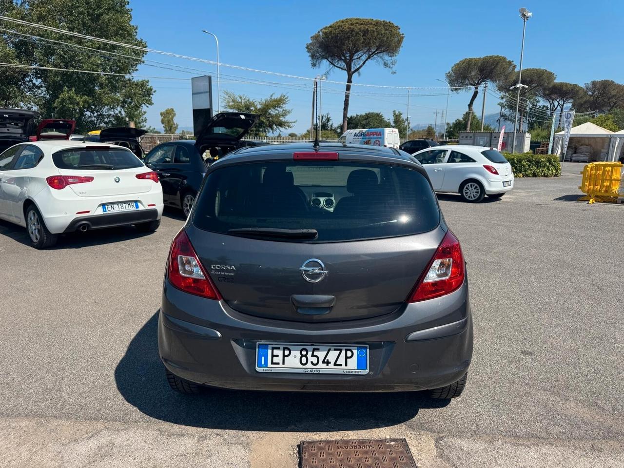 Opel Corsa 1.2 BENZ 85CV 5P KM 67000 - 2013