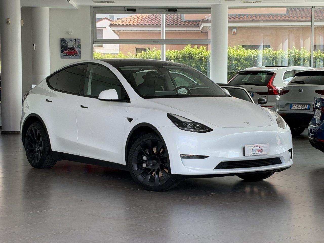 Tesla Model Y Single Motor RWD my23 IVA ESPOSTA