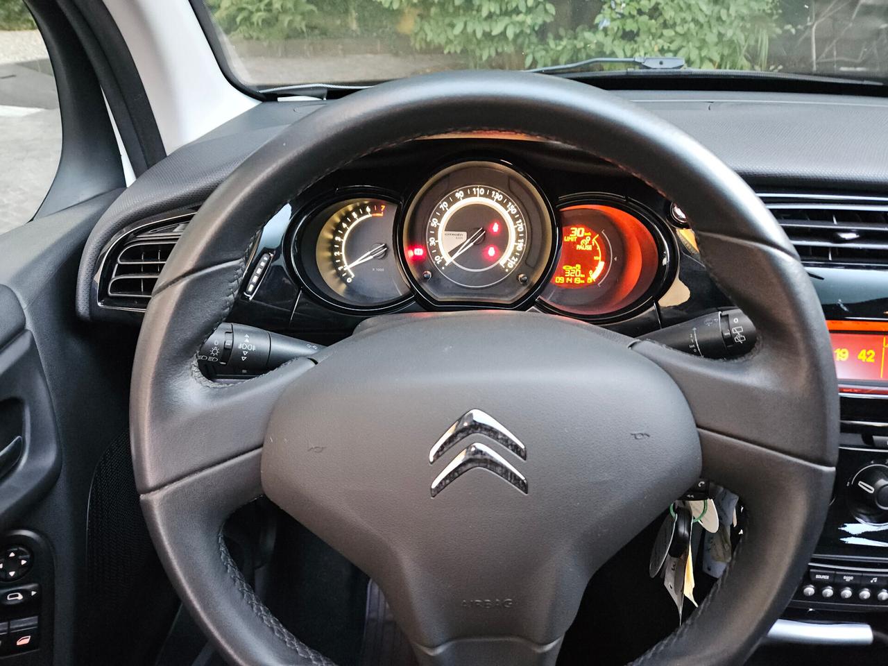 Citroen C3 VTI Exclusive - 1.2 Benzina - 82 CV - Euro 5B - NEOPATENTATI