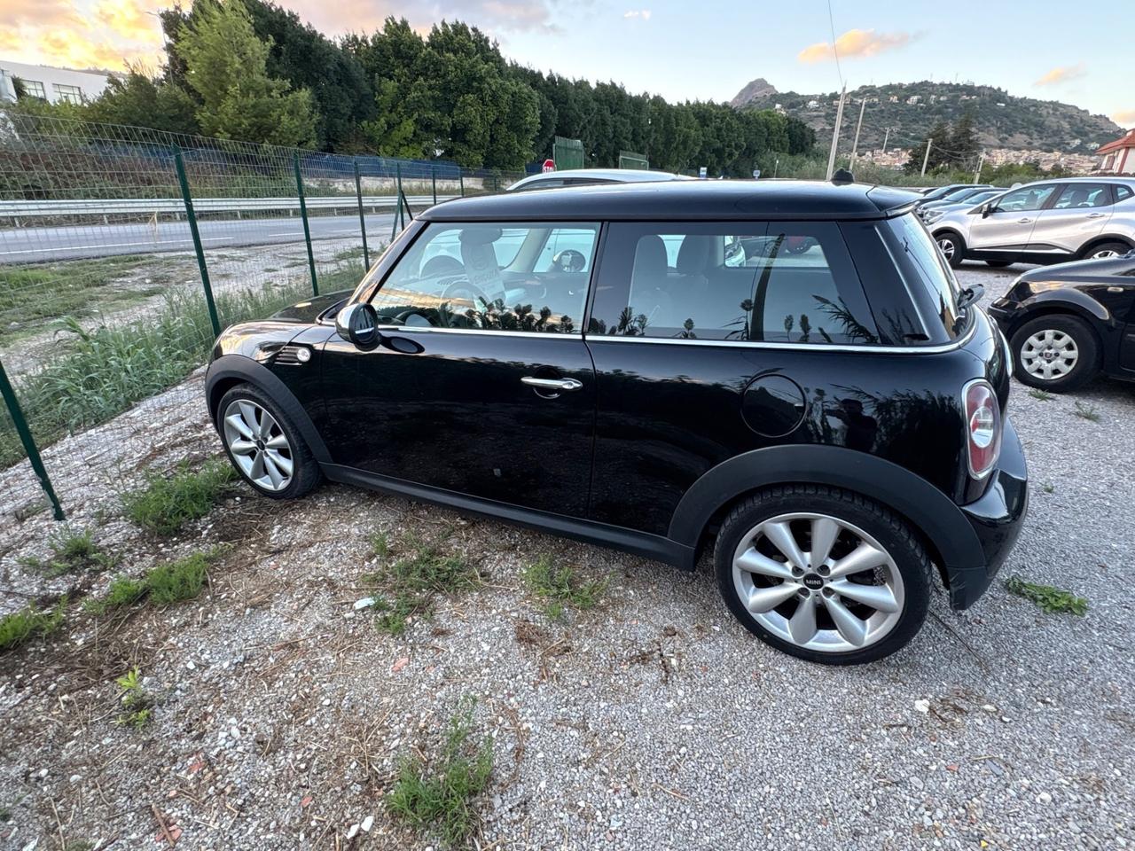 Mini Cooper D Coupe 2.0 one Coupé