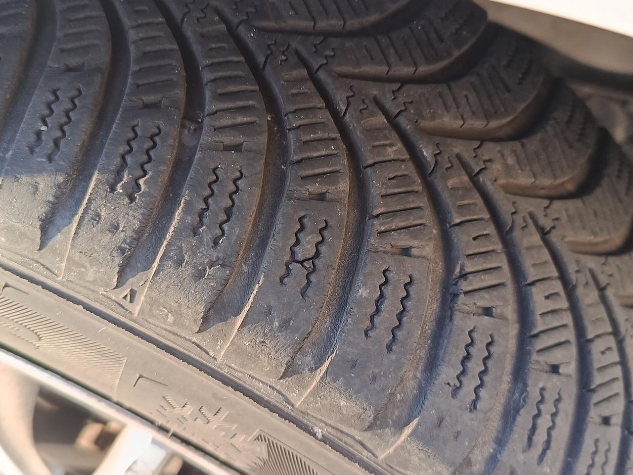 Ford Ka Titanium 1.2 #9277