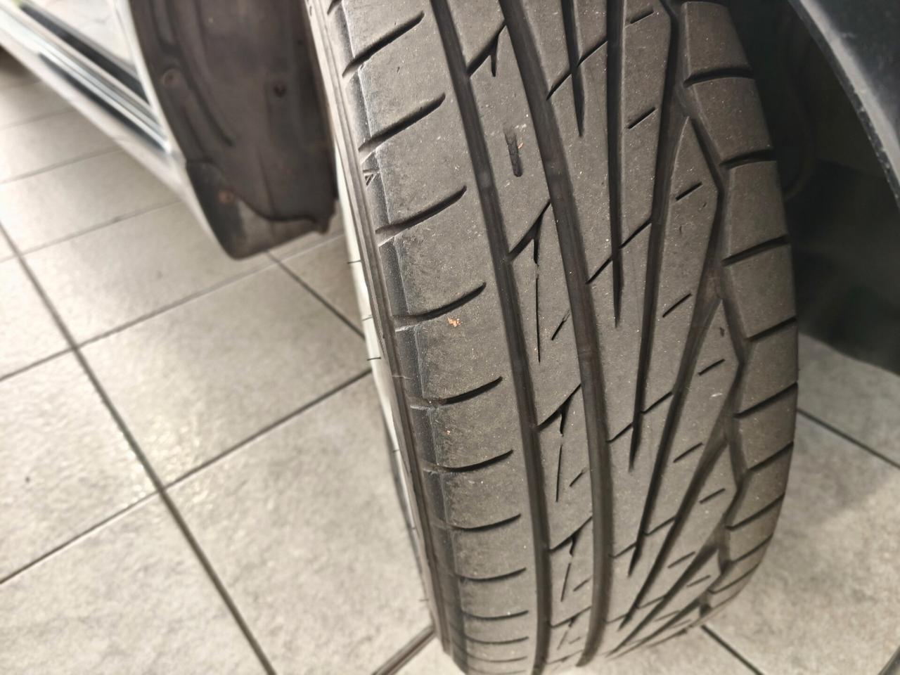 Toyota Yaris 1.5i 16V cat 3 porte T Sport