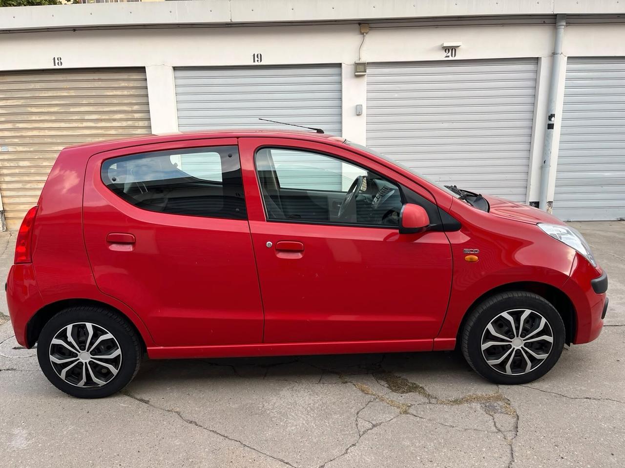 Nissan Pixo 1.0 5 porte GPL Eco Fun