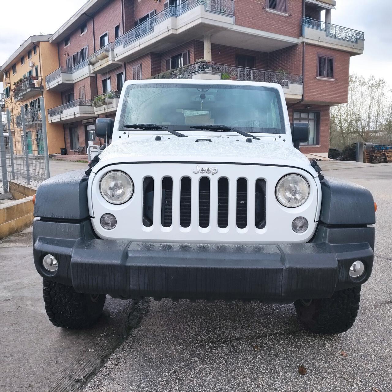 Jeep Wrangler 2.8 CRD DPF Sahara