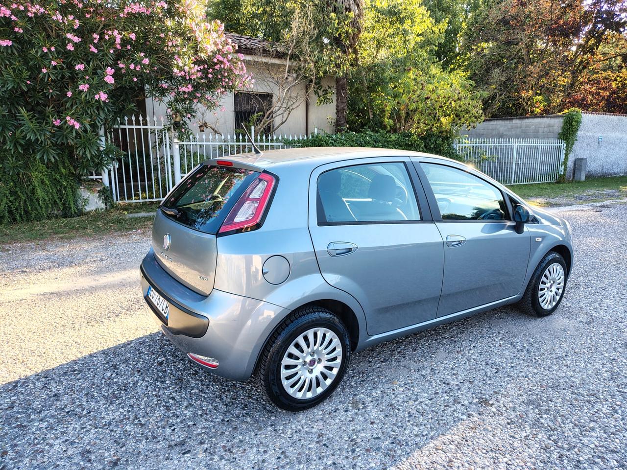 Fiat Punto Evo 1.2 5 porte Dynamic. 53600 KM ClimAir