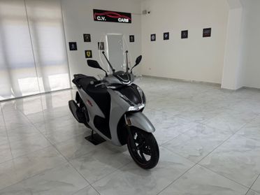 Honda SH 350 SPORT