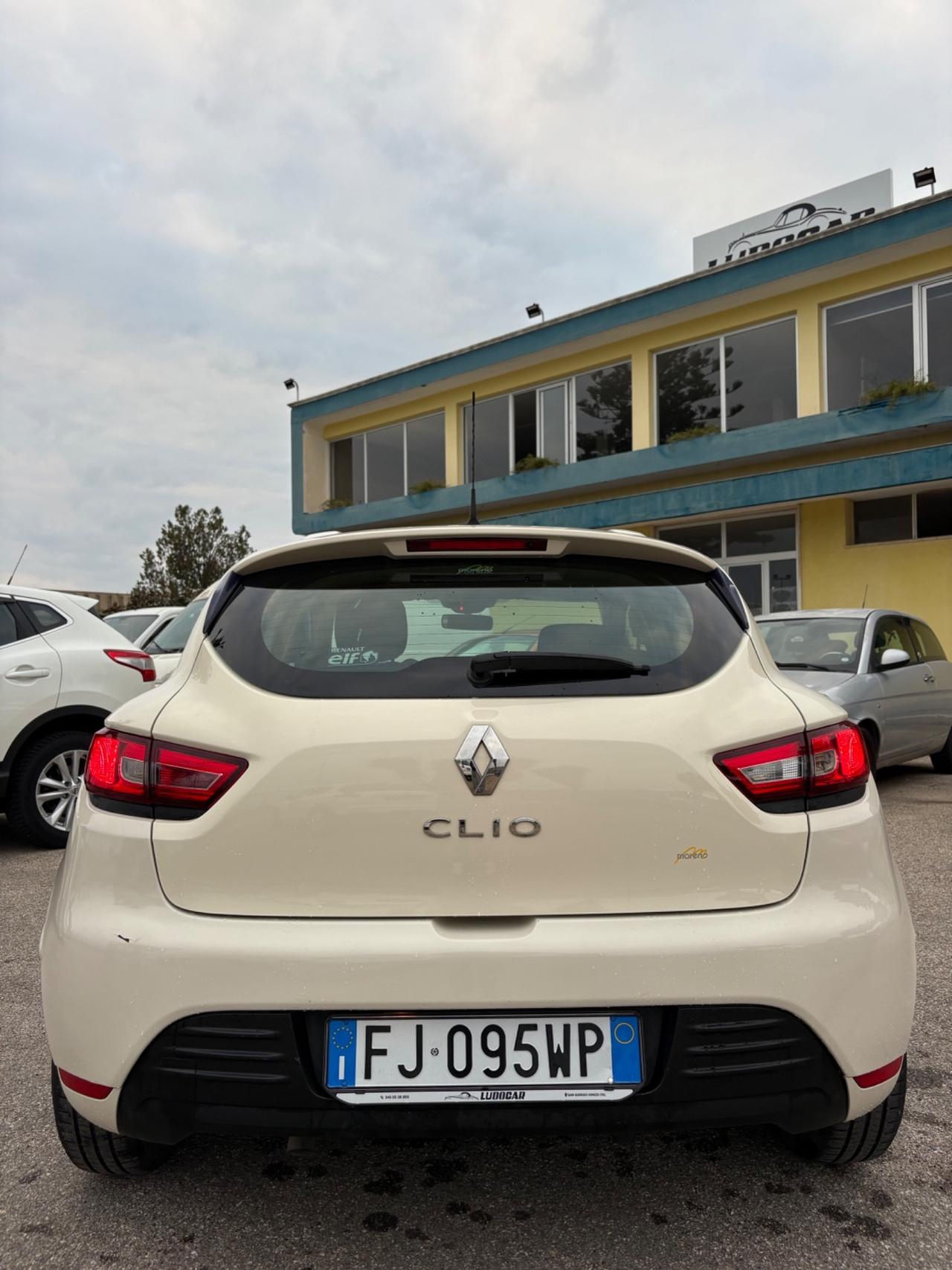 Renault Clio dCi 8V 75 CV Start&Stop 5 porte Energy Intens