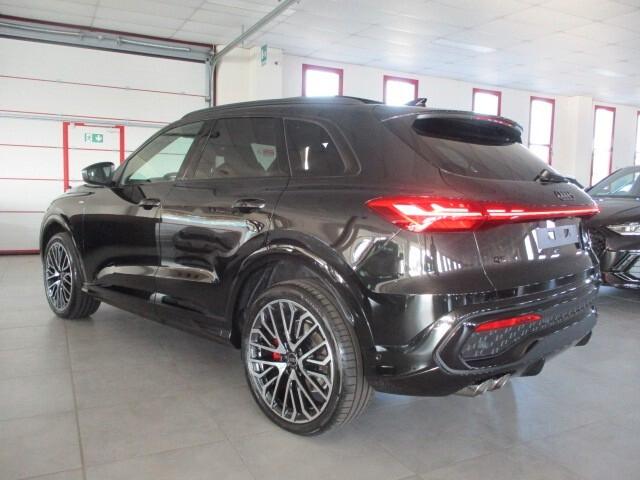 Audi Q5 TDi 150 kW mHEV+ S tronic quattro line edition