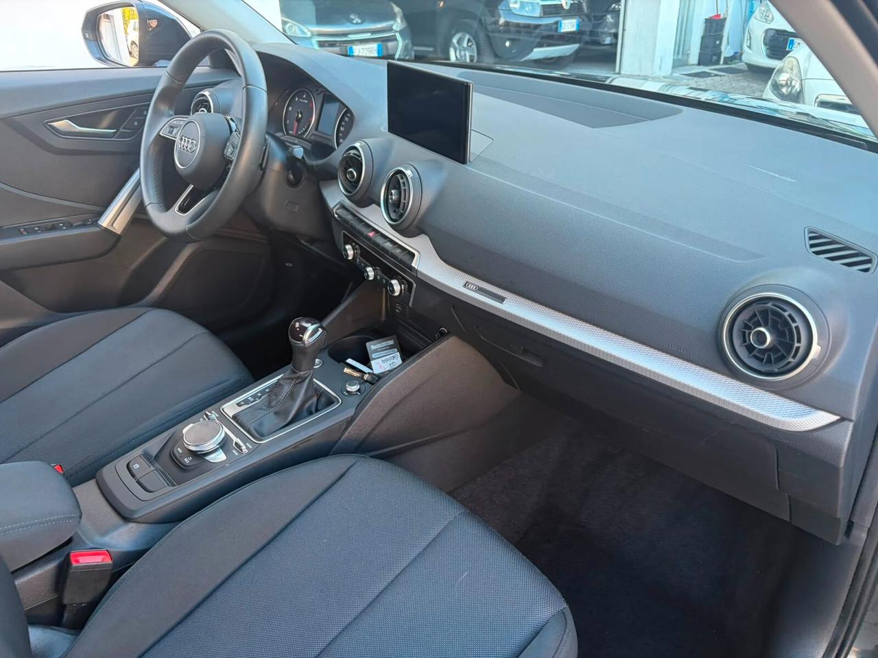 Audi Q2 35 TDI quattro S tronic Business*CLIMA*CERCHI