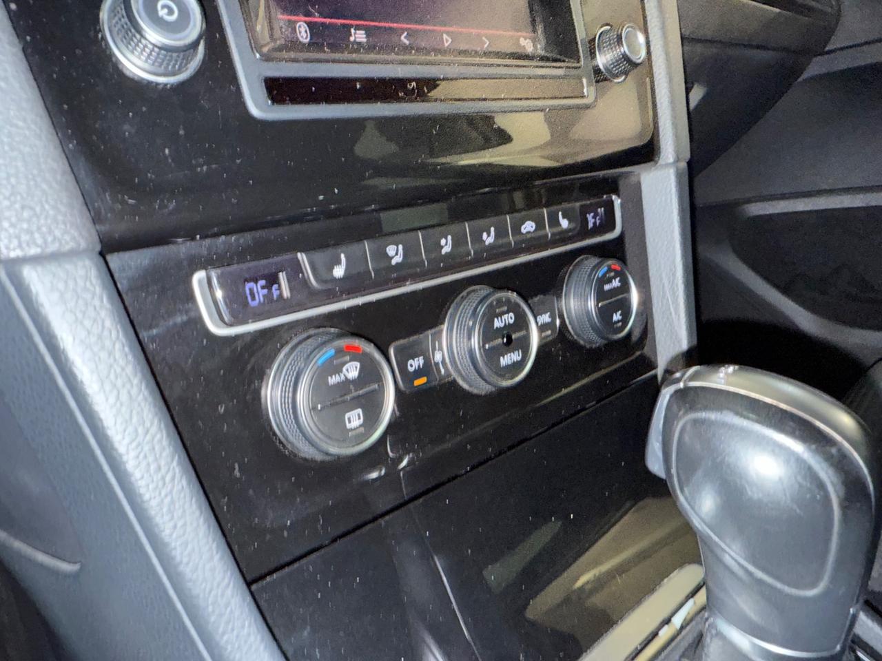 Volkswagen Golf Business 1.4 TGI DSG 5p. Highline BlueMotion