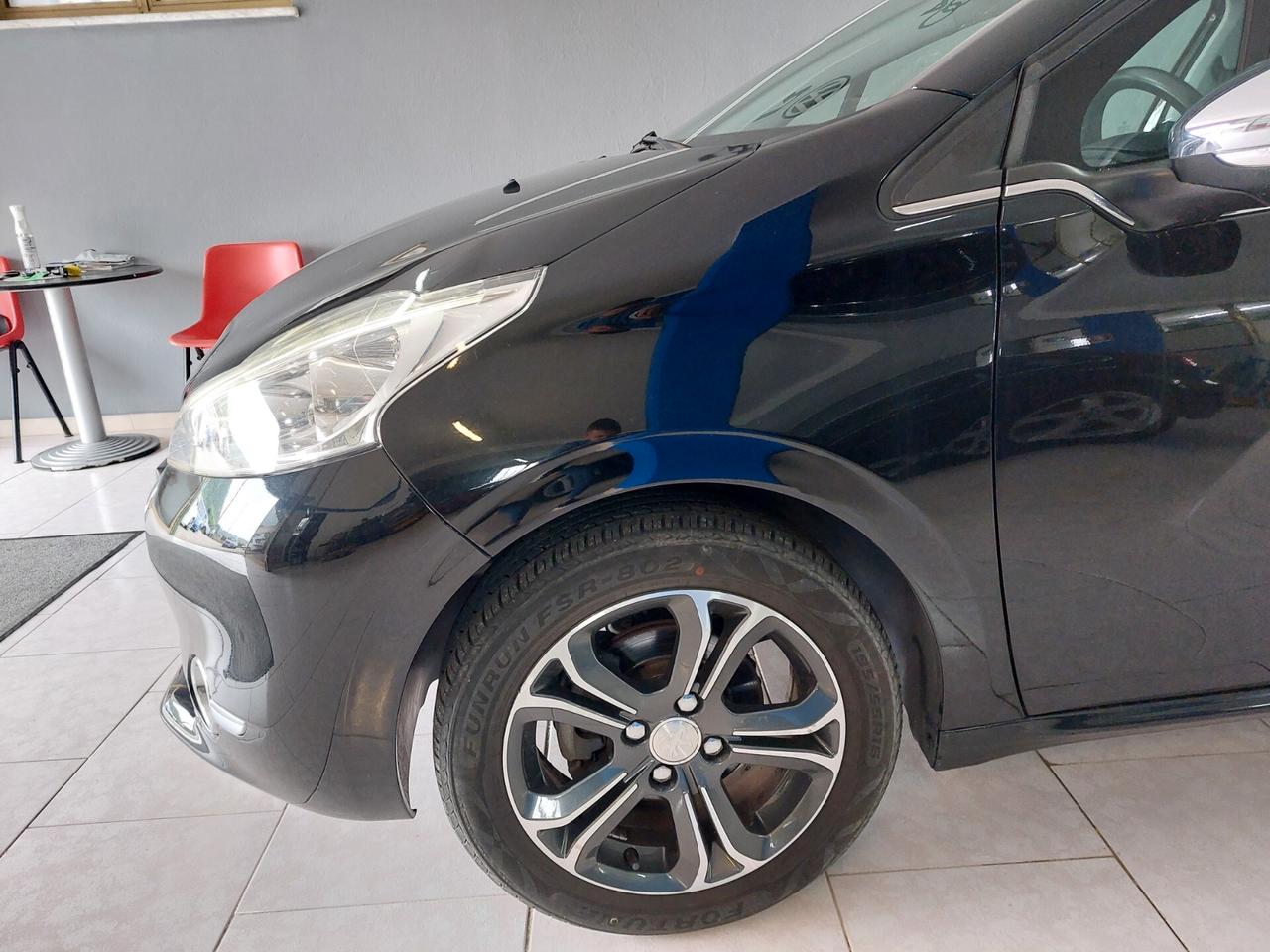 Peugeot 208 1.4 HDi Sport