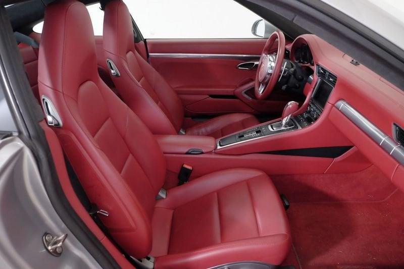 Porsche 911 Carrera 991 Coupe Coupe 3.8 Carrera 4S