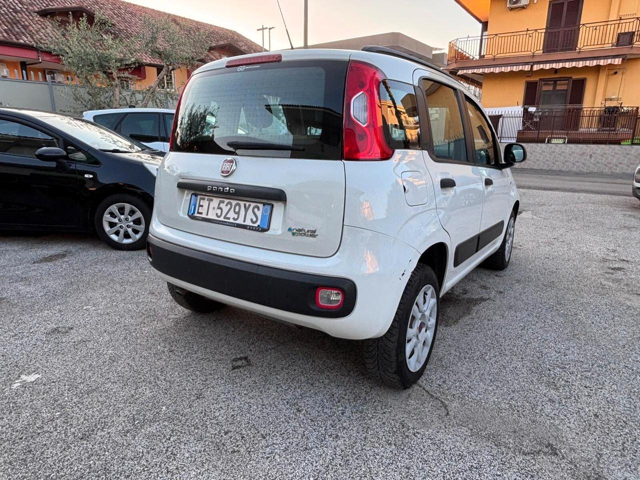 Fiat Panda 0.9 TwinAir Turbo Natural Power Lounge