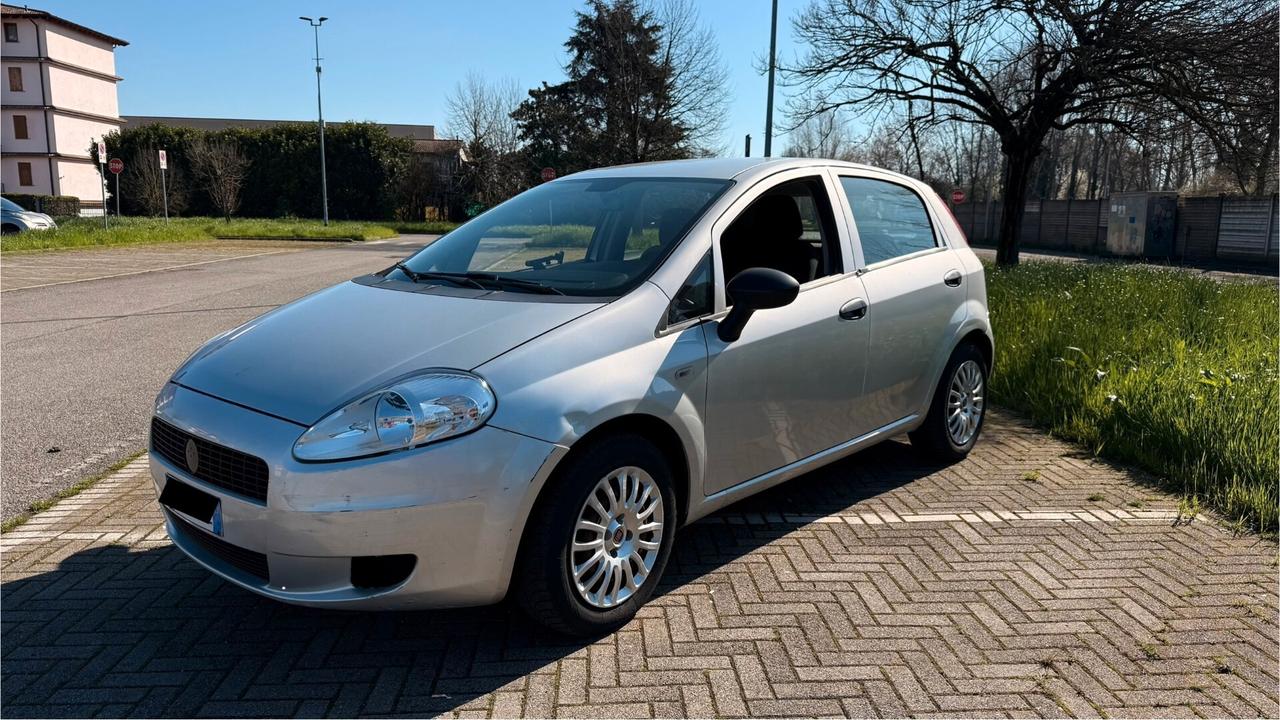 Fiat Punto 1.2 8V 5 porte Dynamic