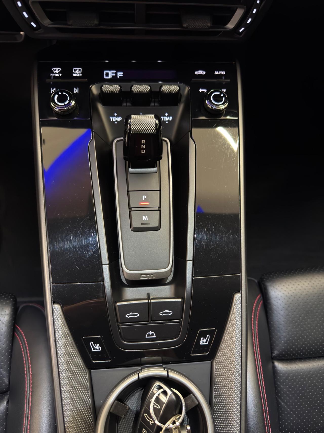 Porsche 911 Carrera 4S Cabriolet