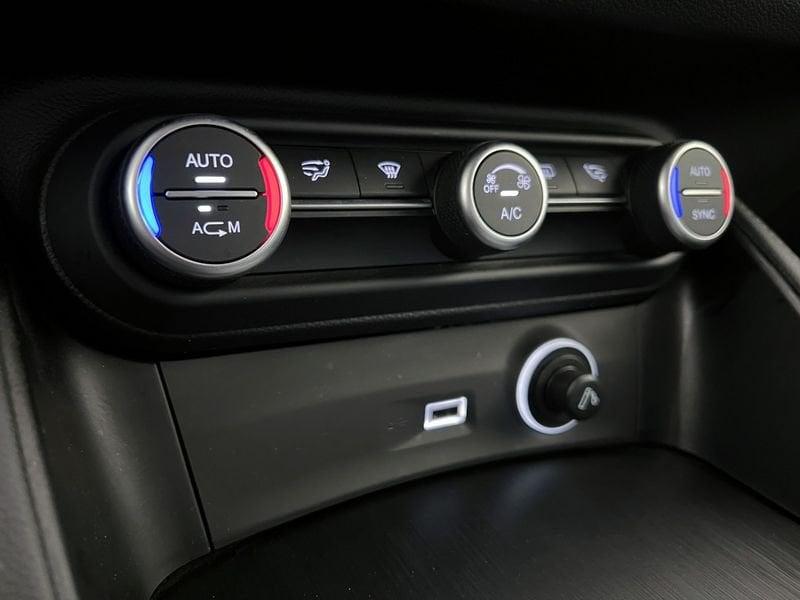 Alfa Romeo Stelvio Stelvio 2.2 Turbodiesel 210 CV AT8 Q4 Executive