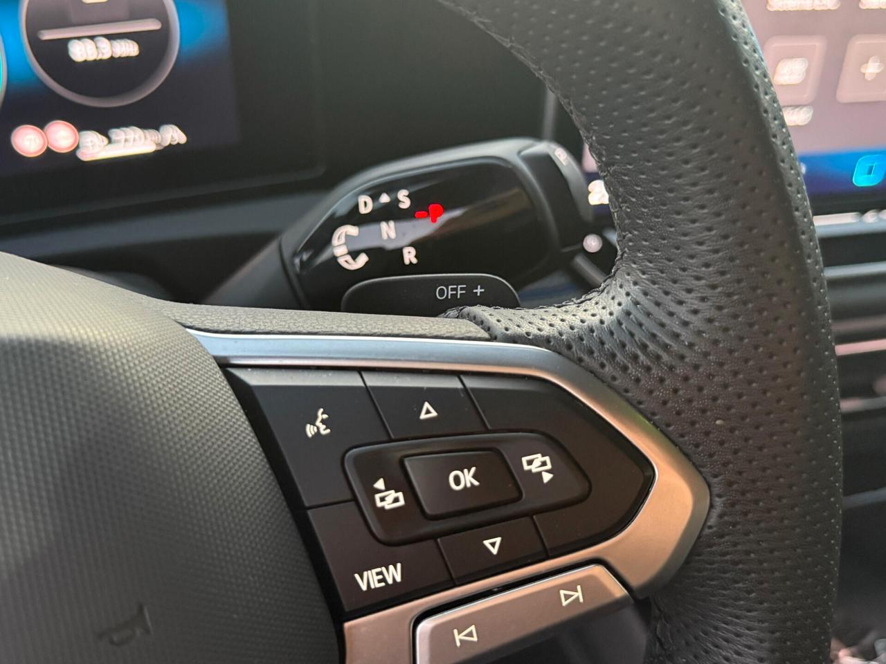 Volkswagen Tiguan 2.0 TDI 150 CV DSG R-Line