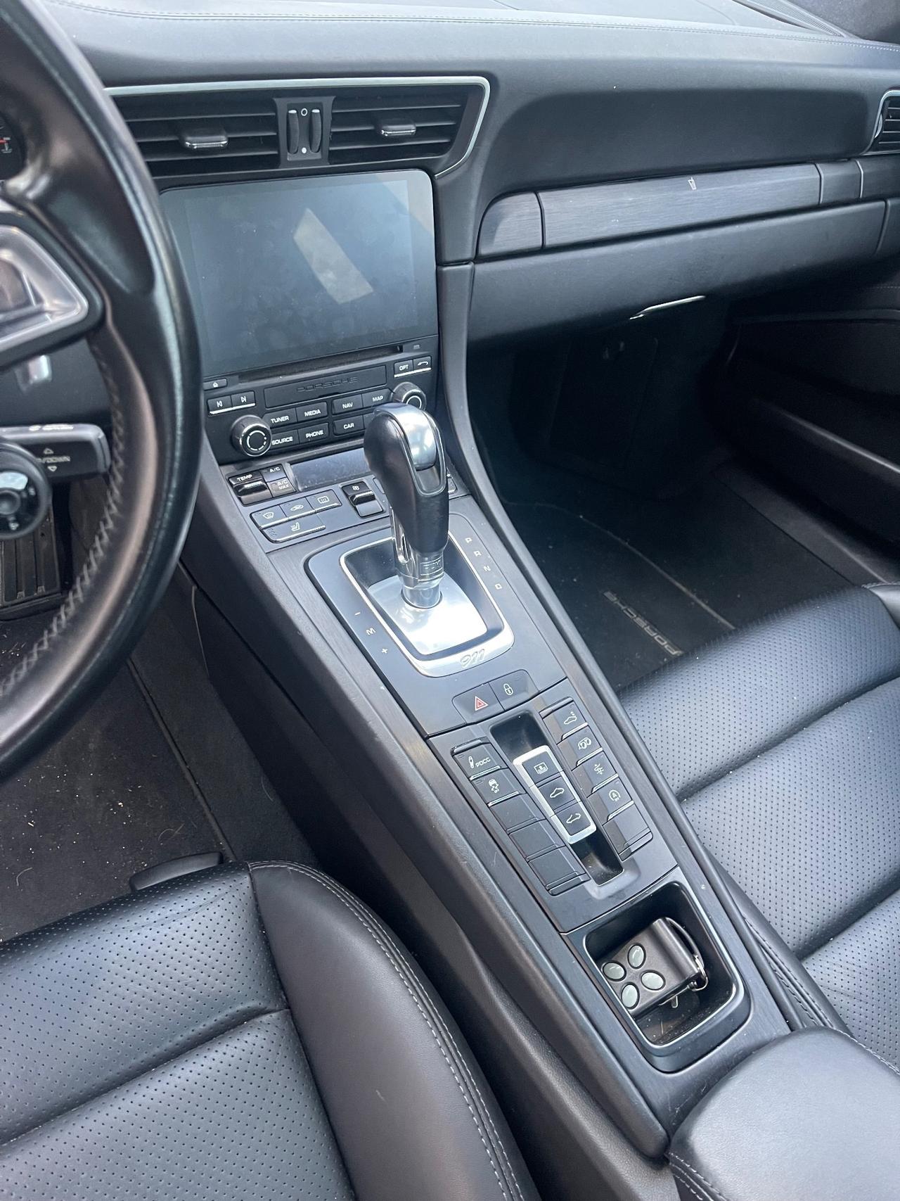 Porsche 911 Carrera 4S