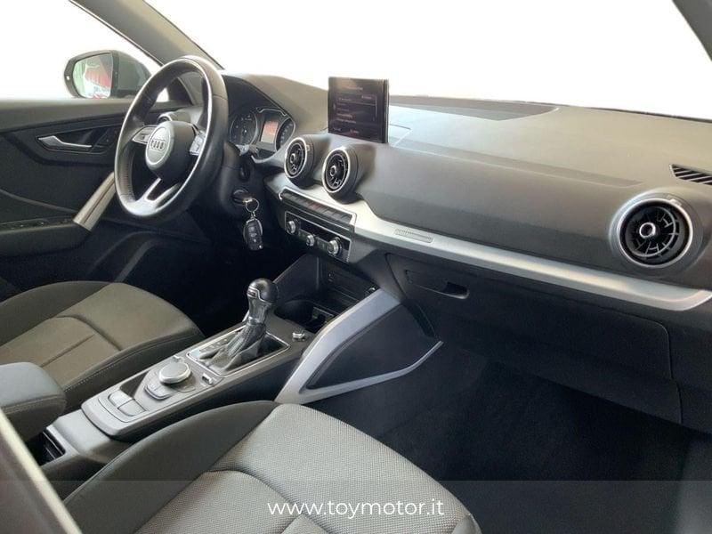 Audi Q2 30 TDI S tronic Identity Black