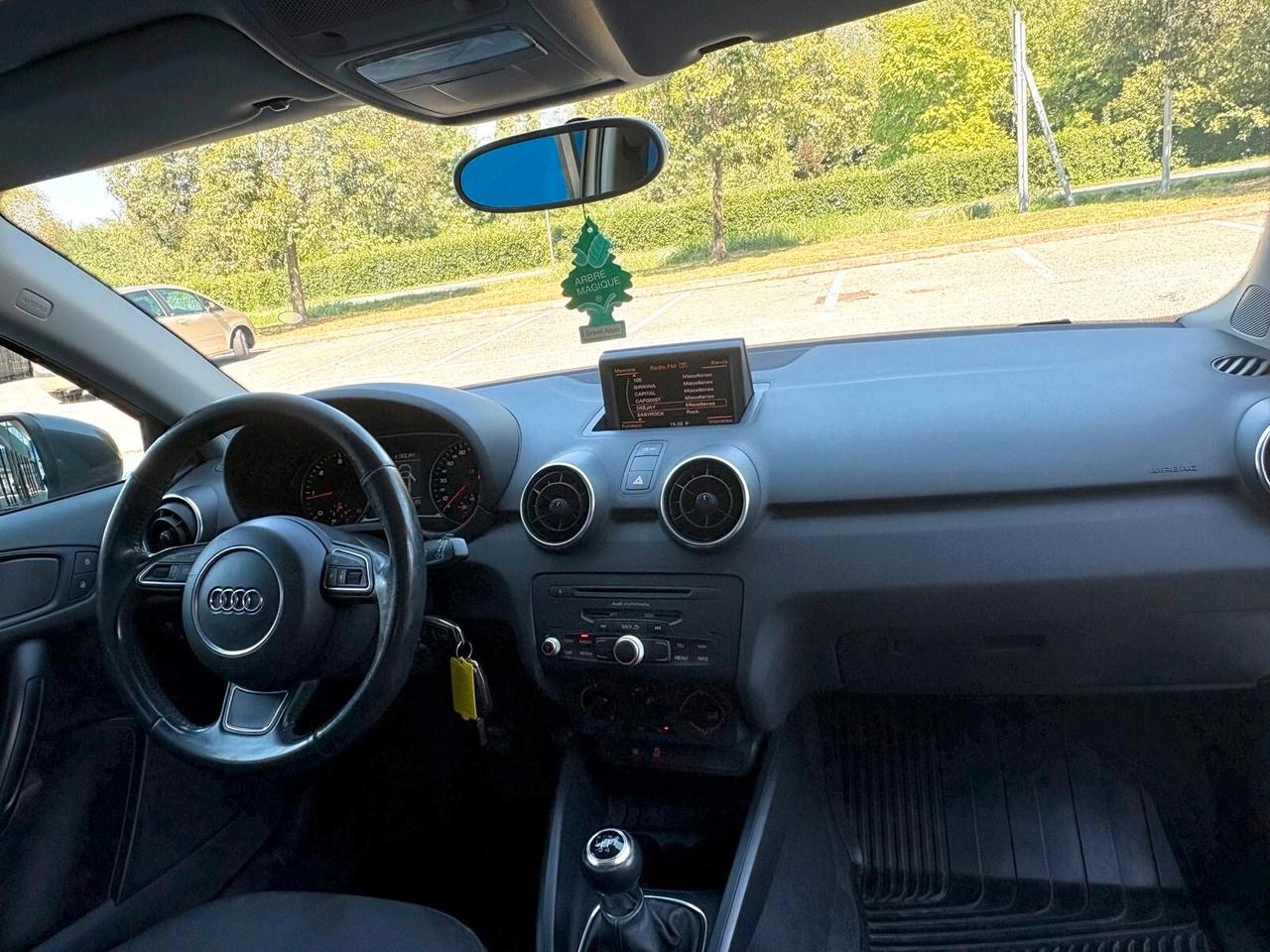Audi A1 1.6 TDI Neopatentati