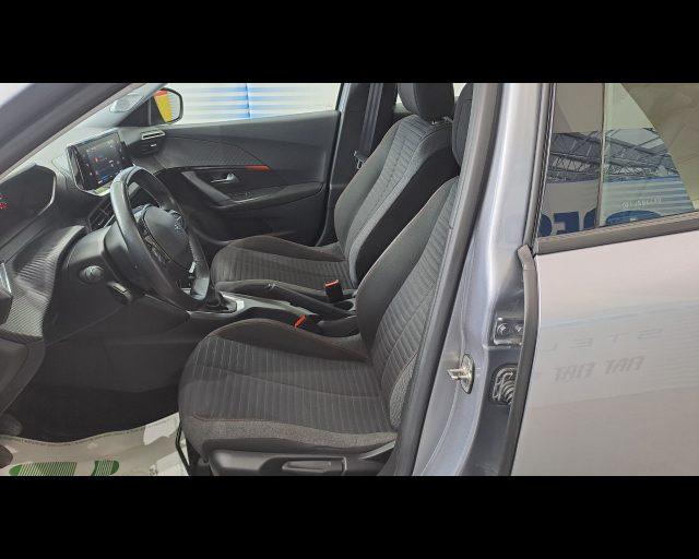 PEUGEOT 2008 1.2 puretech Active s&s 130cv