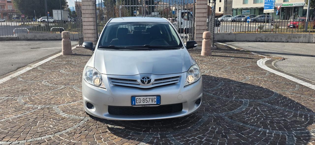 Toyota Auris 1.4 D-4D 5 porte Sol