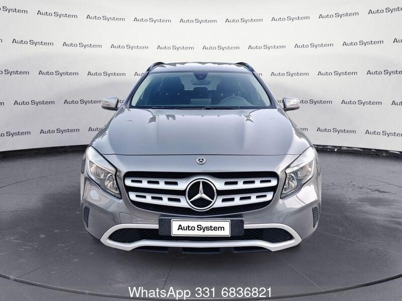 Mercedes-Benz GLA 200 d Automatic Business