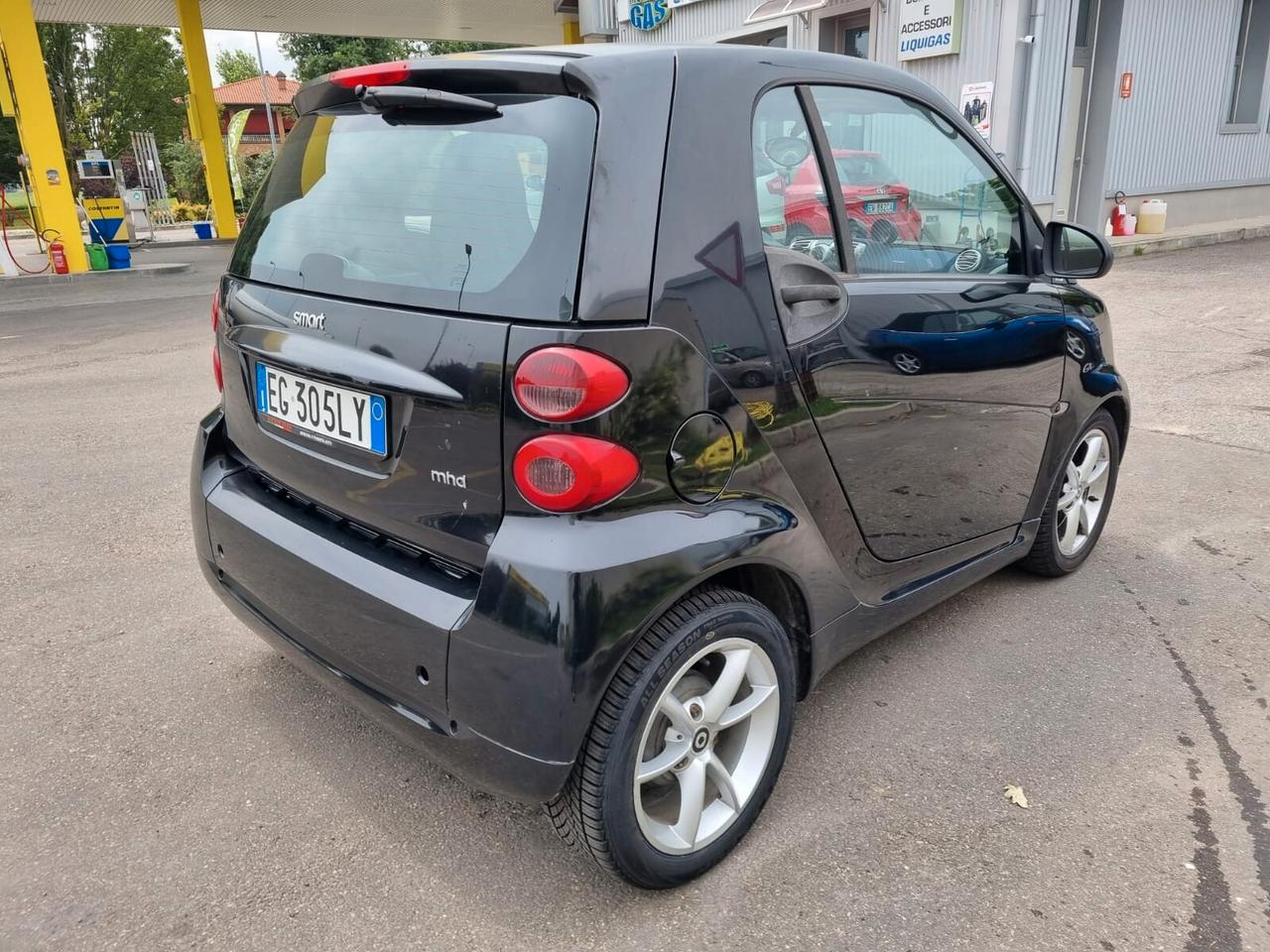 Smart ForTwo 1000 52 kW coupé pure