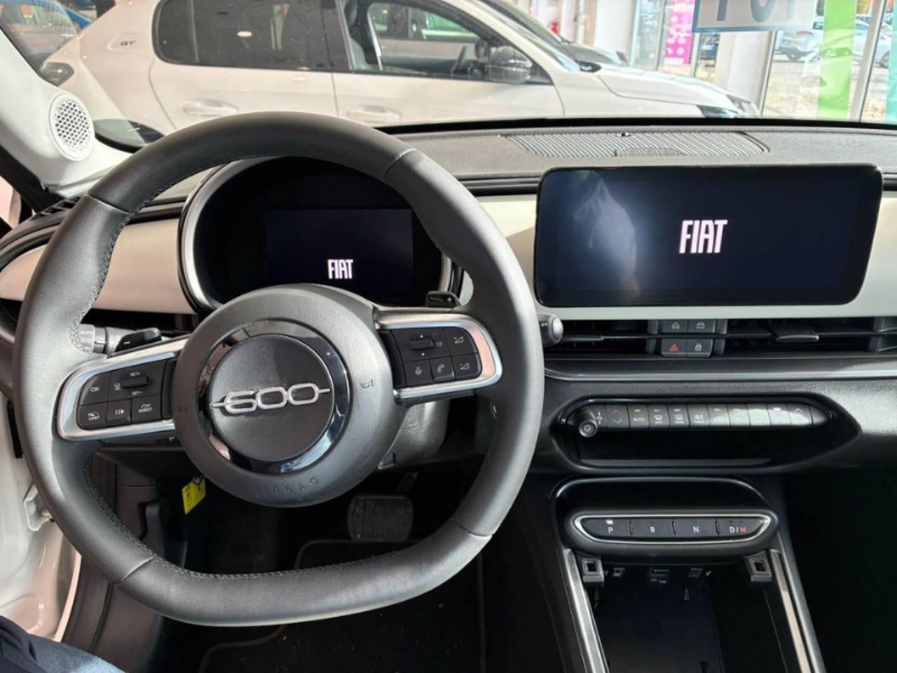 FIAT 600 IV 2023 - 600 1.2 hybrid La Prima 110cv auto
