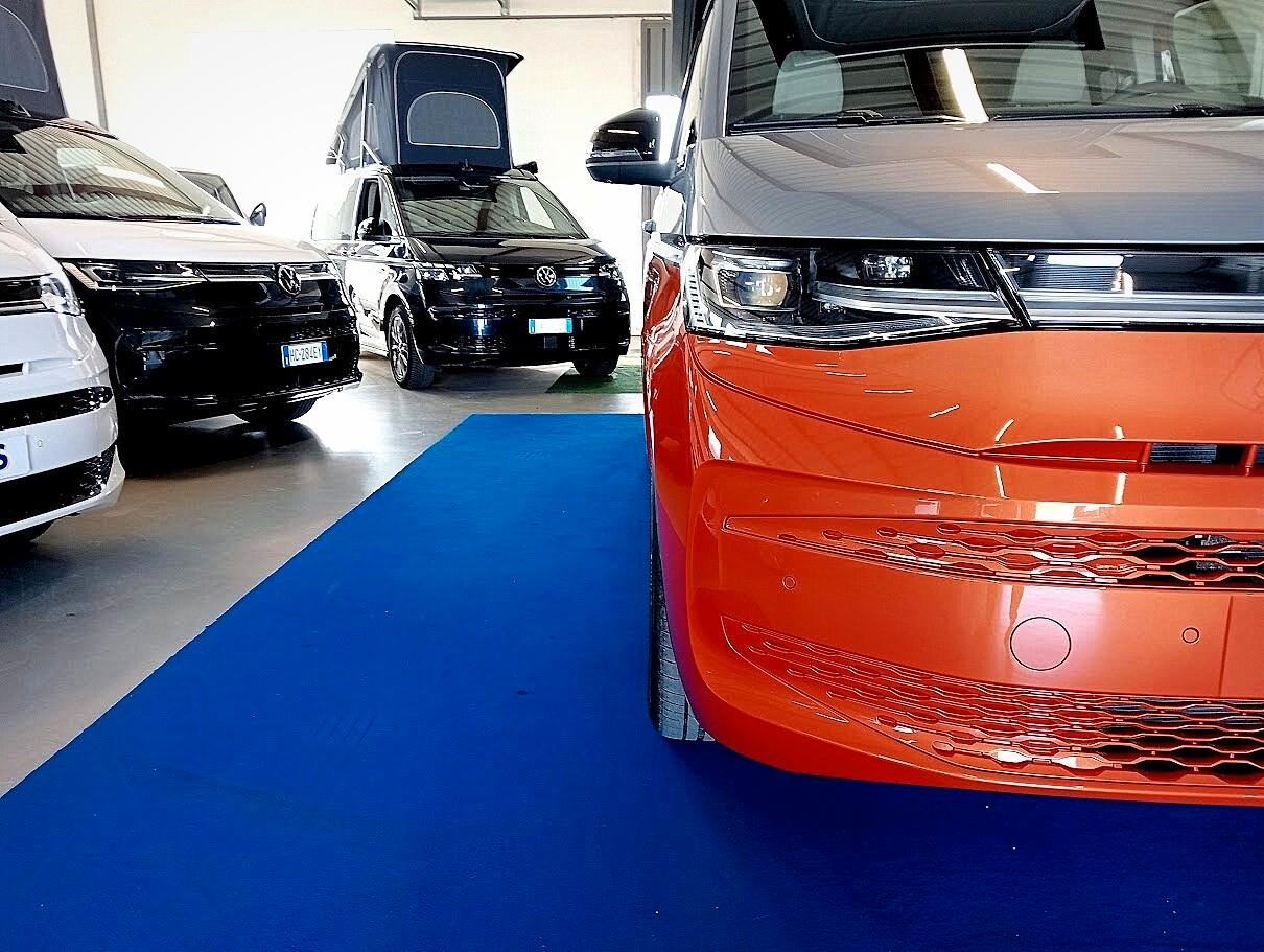 Volkswagen T7 California TRICOLOR TOUR TDI DSG LED 360 *OK 104 E AUTOCARRO*