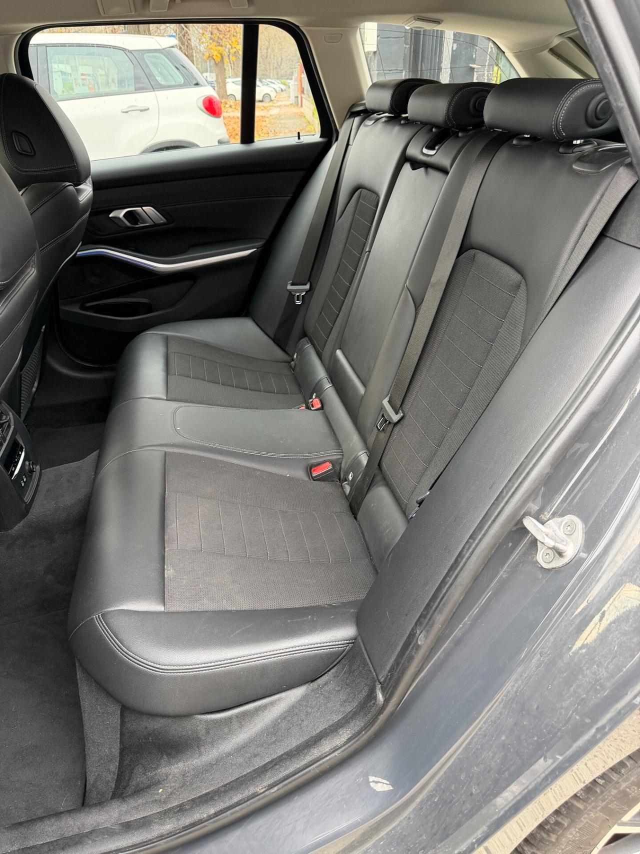 Bmw 318 318d 48V Touring Msport