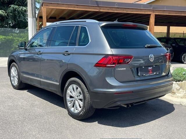 Volkswagen Tiguan 2.0 TDI SCR DSG 4MOTION Business BMT