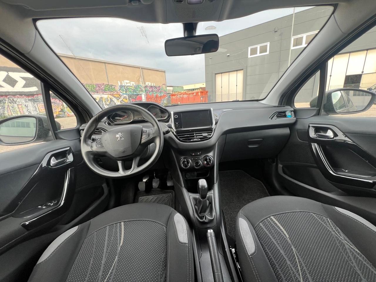 Peugeot 208 1.2 VTi 82 CV 5 porte Allure