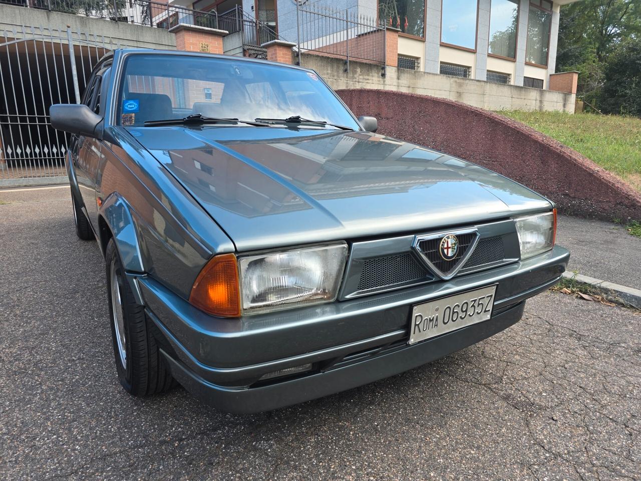 ALFA ROMEO 75 INDY 1.8 i.e.