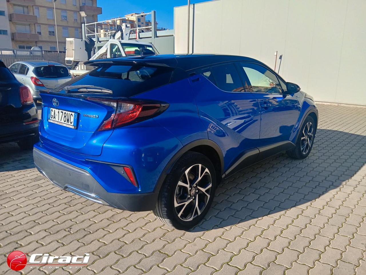 Toyota C-HR 2.0 Hybrid E-CVT Trend