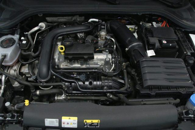 AUDI A1 SPB 25 TFSI S line NEOPATENTATI /FariLED/Cerchi 17
