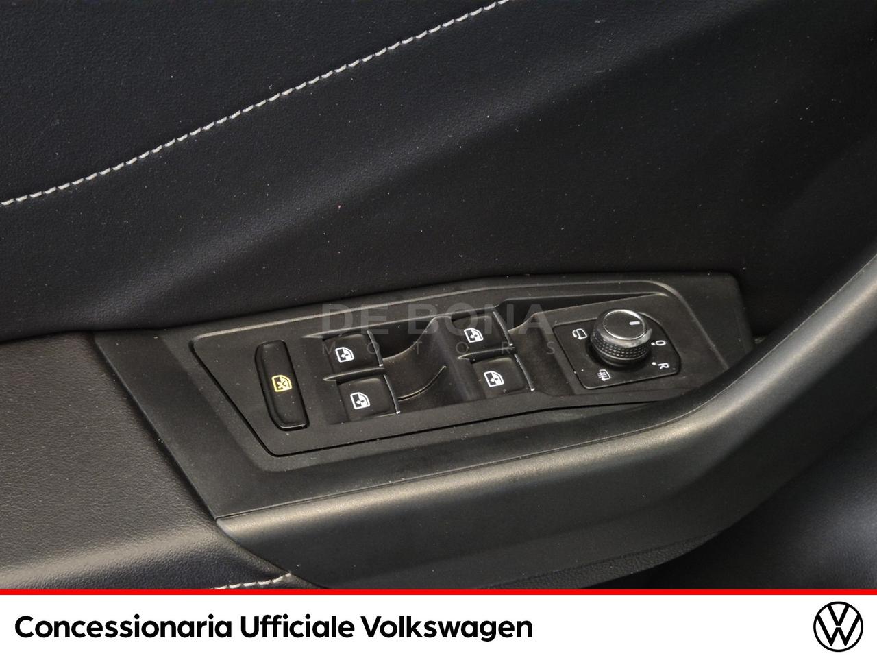 Volkswagen T-Roc 1.5 tsi r-line