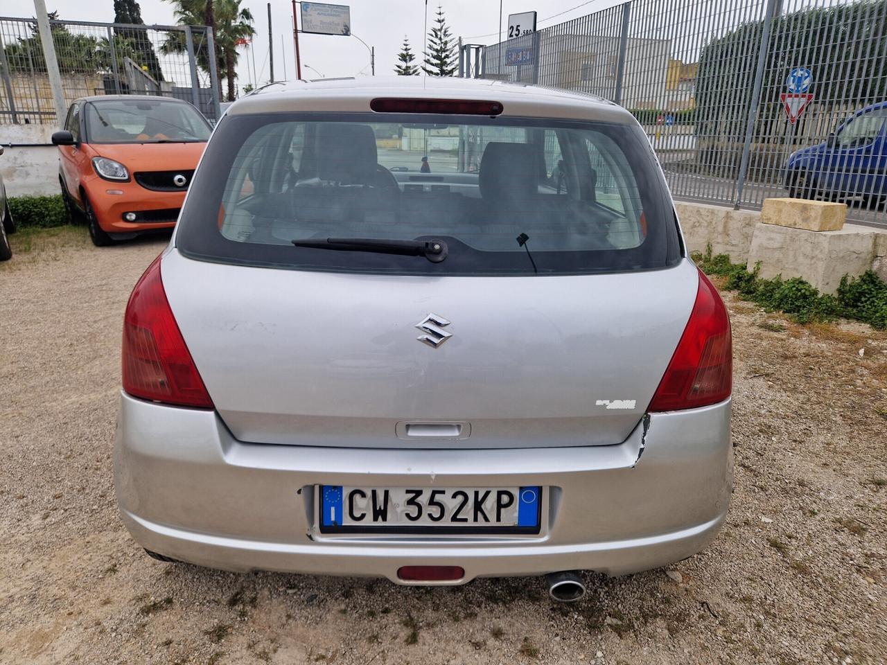 Suzuki Swift 1.3 5p. - 2005