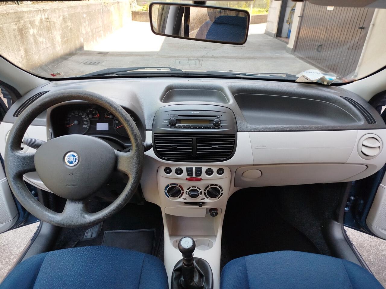Fiat Punto 1.2 BENZINA 60cv / 44.000km / Neopat.