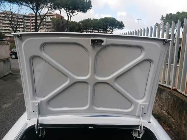 Alfa Romeo Spider 2.0 Veloce