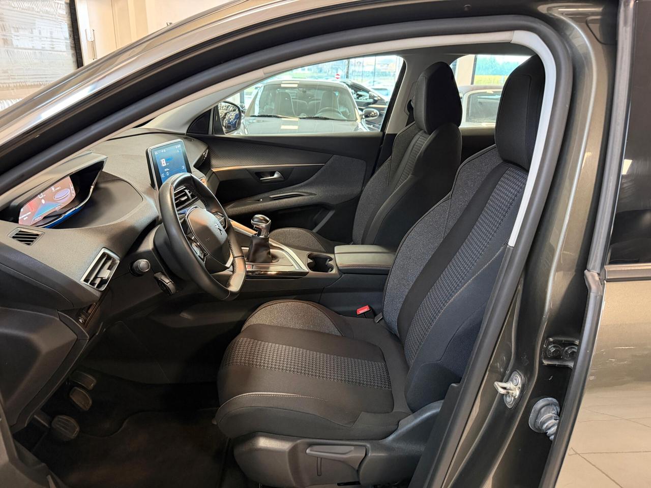 Peugeot 3008 PureTech Turbo 130 S&S Allure