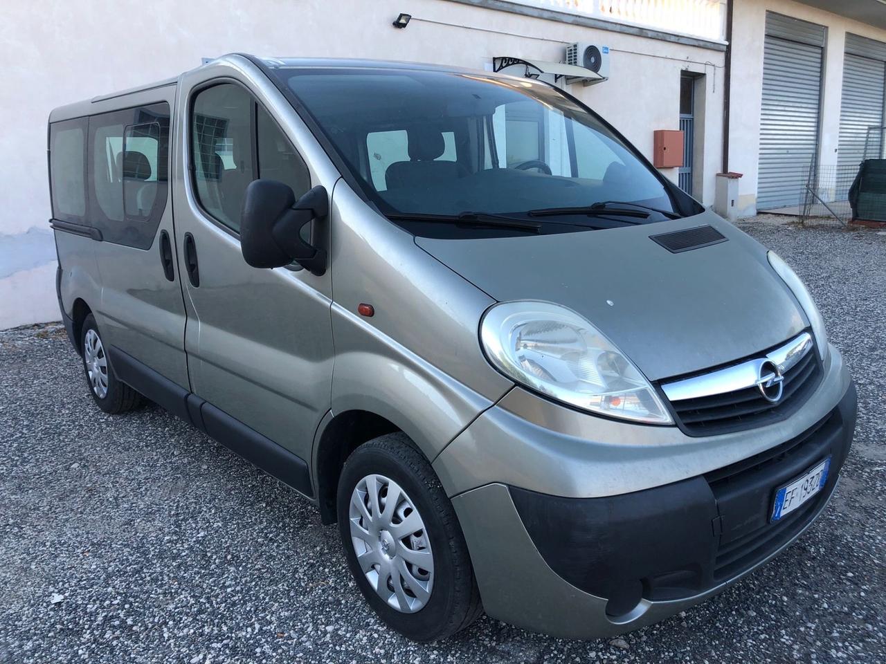 Opel Vivaro 29 2.5 CDTI PC-TN Combi 9 posti Fap
