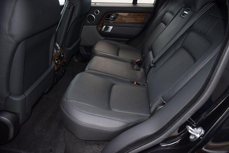 Land Rover Range Rover Range Rover 3.0 SDV6 Vogue IVA ESPOSTA