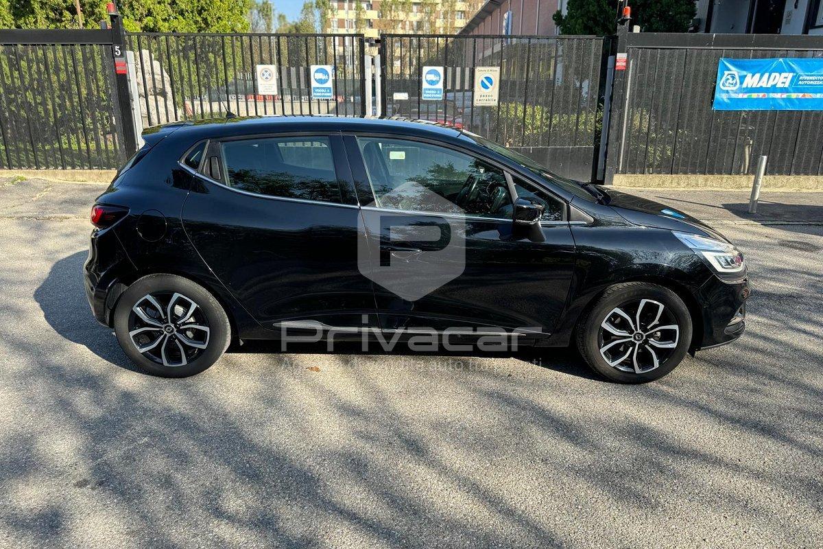 RENAULT Clio TCe 12V 90 CV 5 porte Moschino Zen