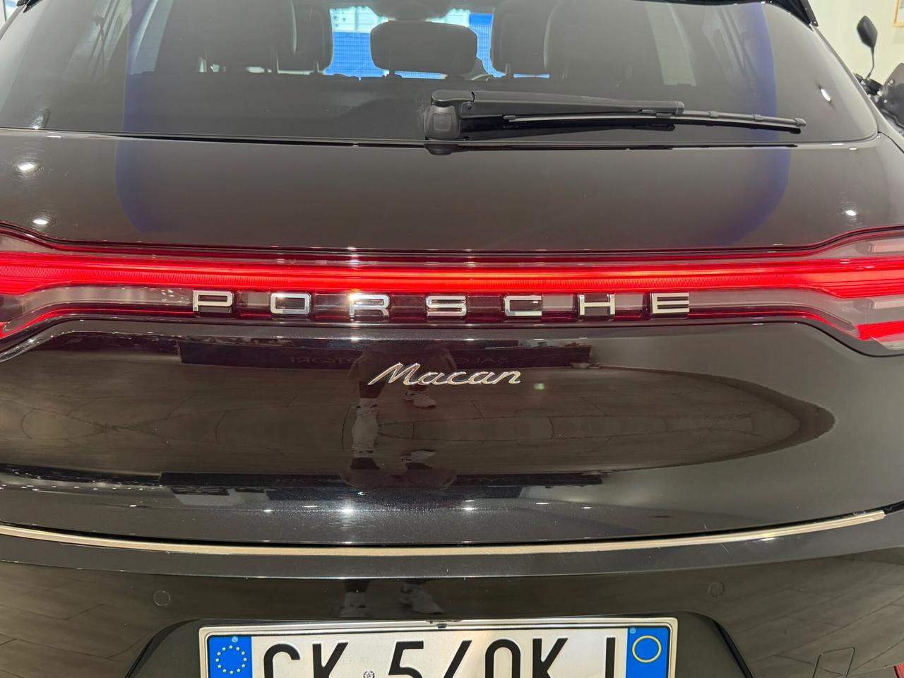 Porsche Macan 2.0 245CV PDK ANNO 2021