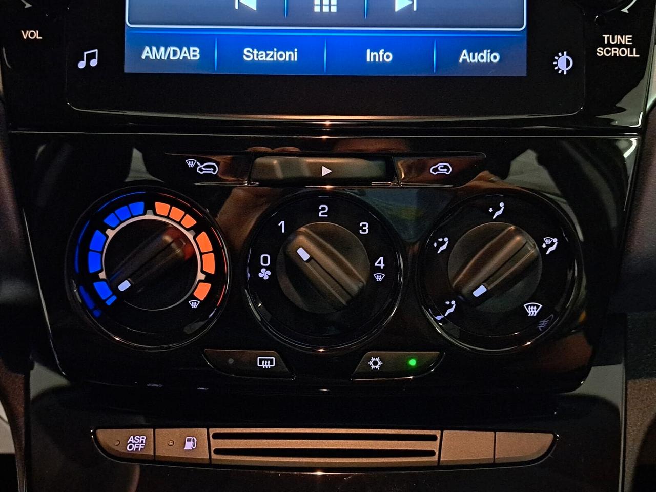 Lancia Ypsilon 1200 69CV Ecochic 5 Porte GPL MY'24 (GT506CC)