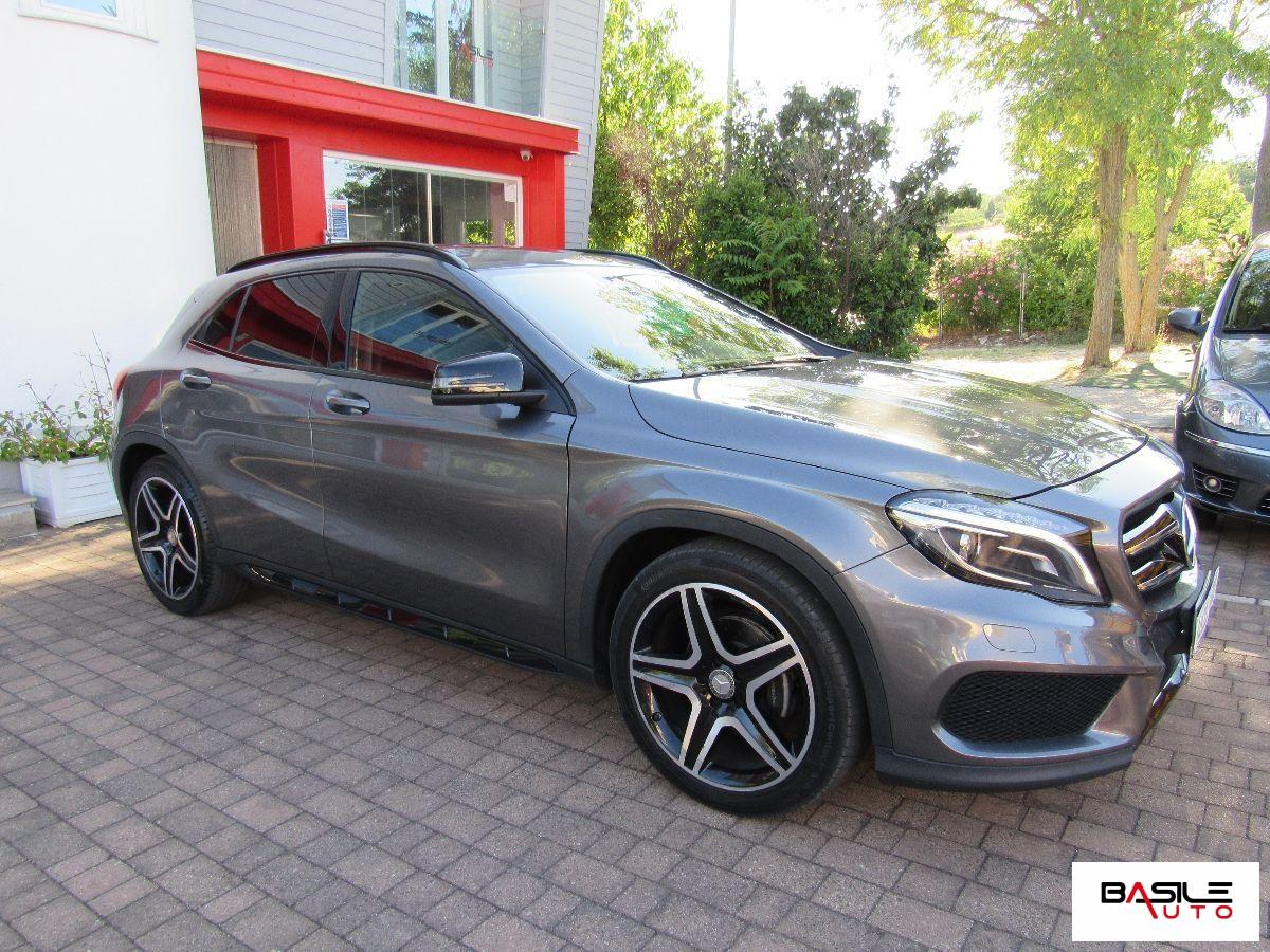 MERCEDES GLA 200 AMG 4Matic premium